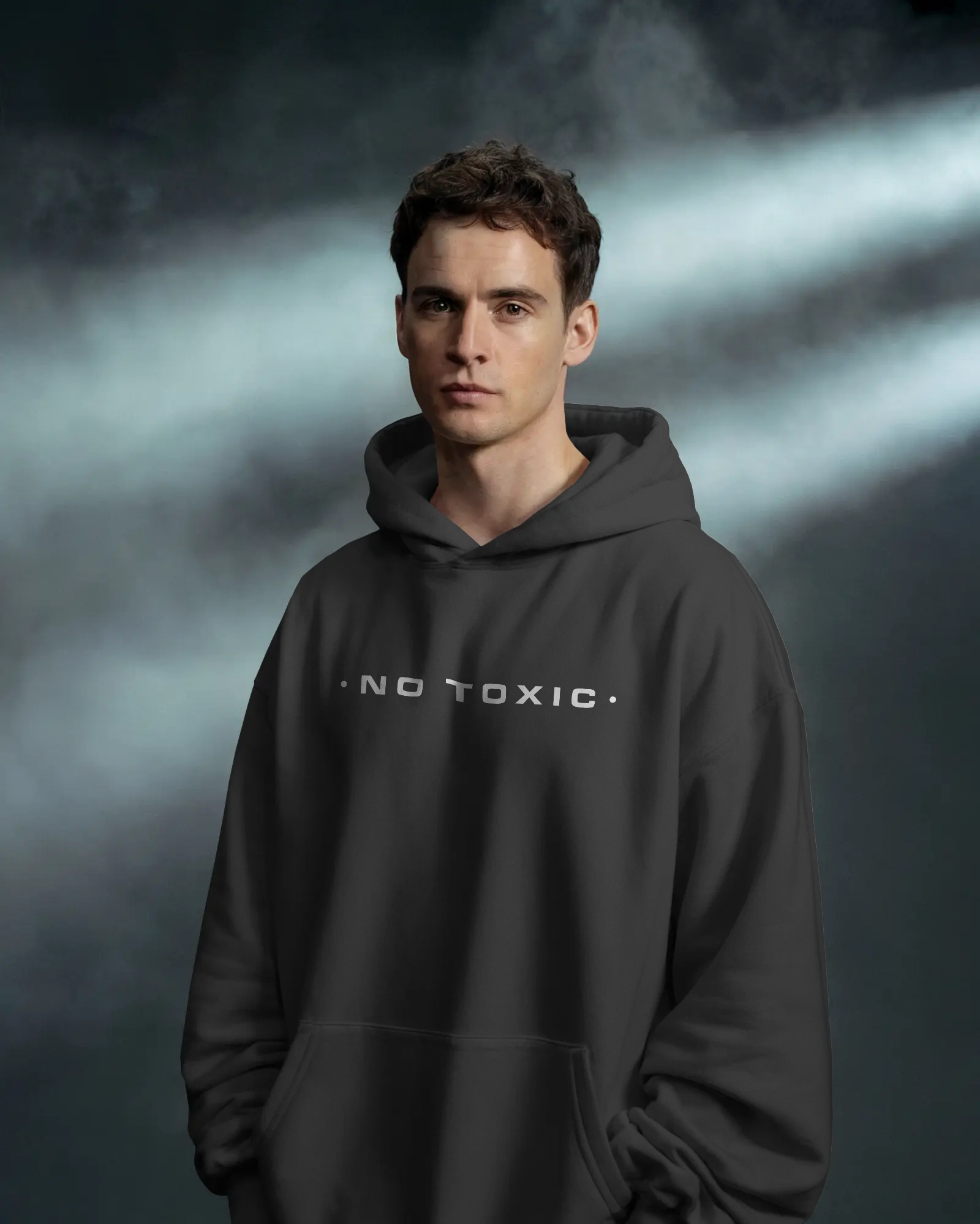 NO TOXIC Oversize Hoodie (Black)